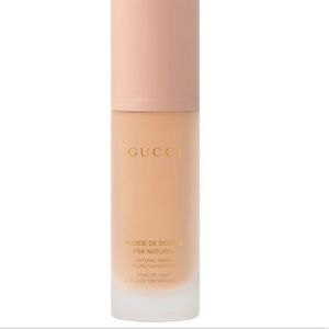 Gucci Fluide de Beauté Fini Naturel 160N